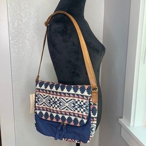 NWT Canyon Sky blue Aztec southwestern canvas crossbody purse bag